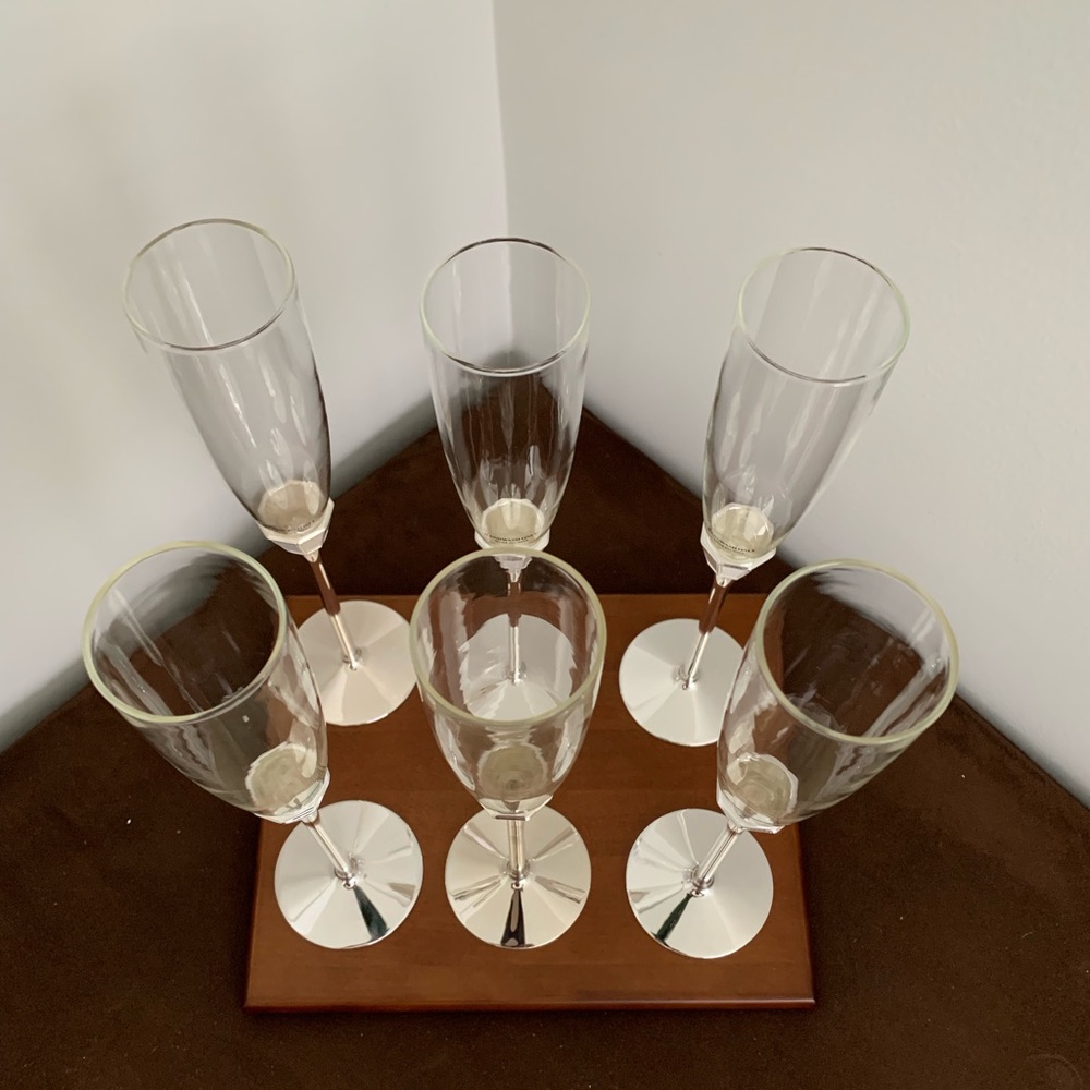 🥂Toasting flutes with white marble🥂